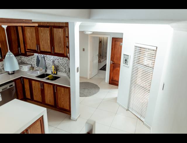 4 BEDROOM APARTMENT FOR SALE IN TUZI-GAZI